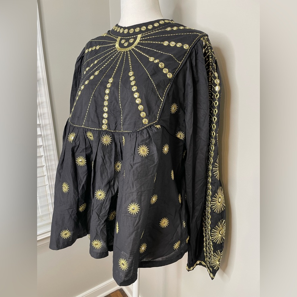 NWOT Farm Rio Sun Embroidered Blouse - Picture 8 of 12